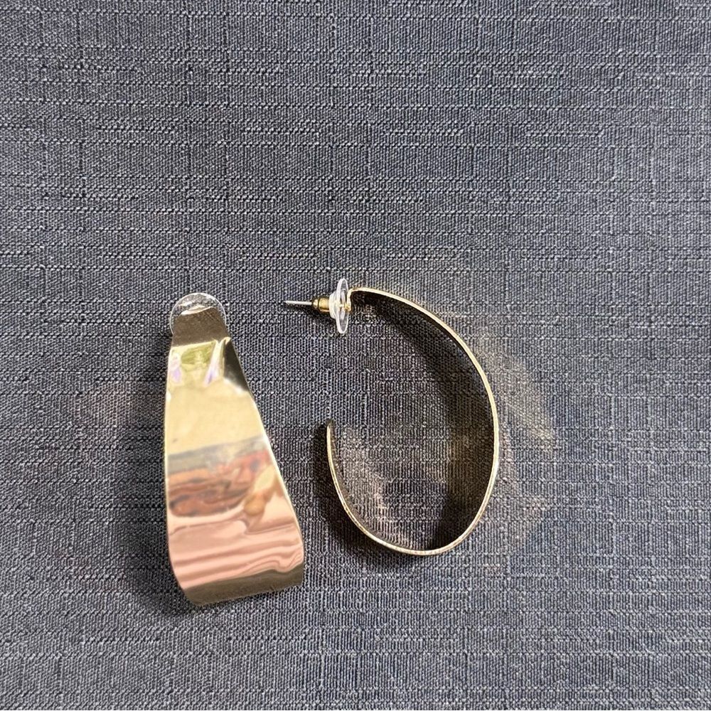 Nordstrom Gold Earrings - Picture 2 of 6